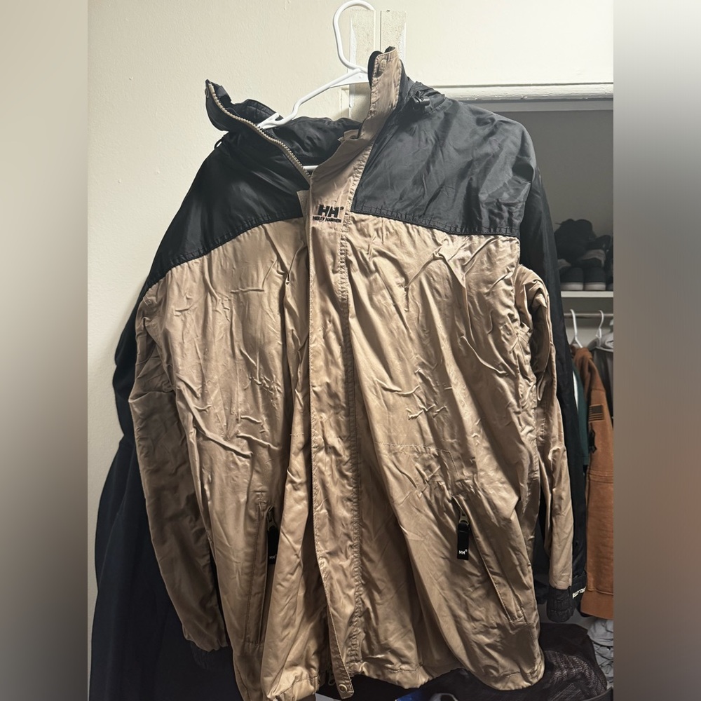 Helly Hansen men’s large outdoor waterproof jacket